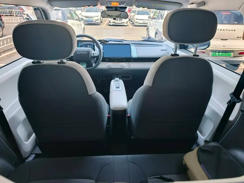 2025 LingBox BOX BEV 19.2KWH,autocango,china used car exporter,china ev exporter,chinese used car exporter,chinese used ev exporter