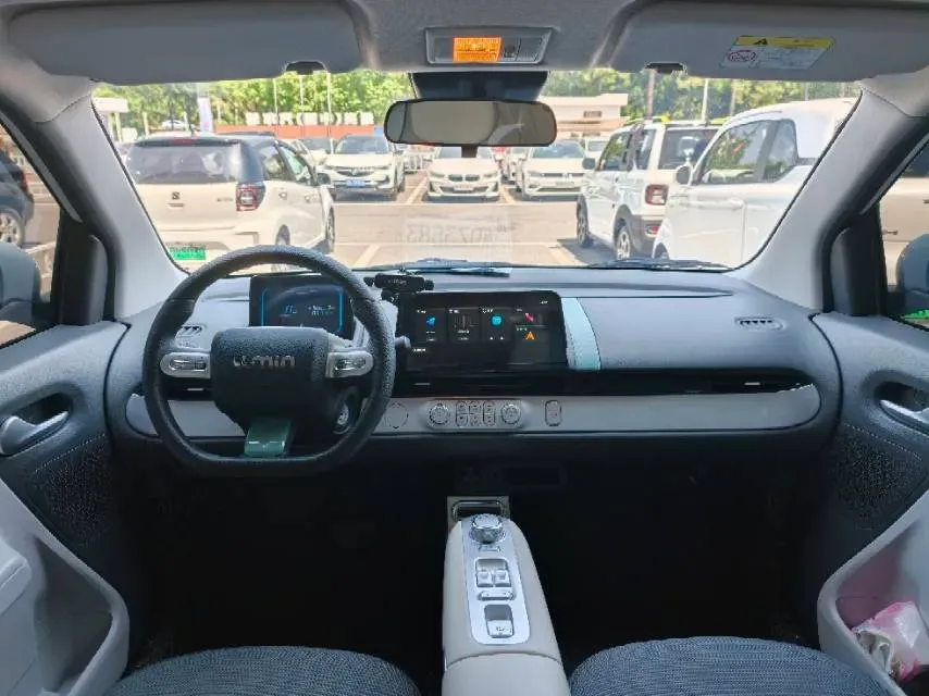 2025 LingBox BOX BEV 19.2KWH,autocango,china used car exporter,china ev exporter,chinese used car exporter,chinese used ev exporter