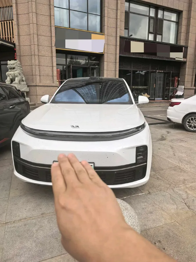 2024 Li L8 Range Extended 154HP REEV 52.3KWH,autocango,china used car exporter,china ev exporter,chinese used car exporter,chinese used ev exporter
