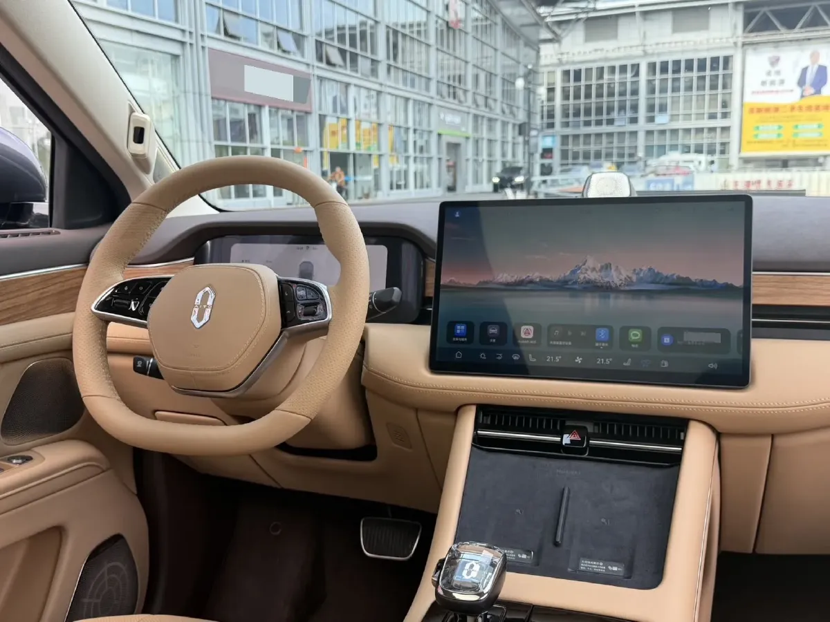 2024 AITO AITO M7 1.5T 152HP L4 REEV 40KWH,autocango,china used car exporter,china ev exporter,chinese used car exporter,chinese used ev exporter