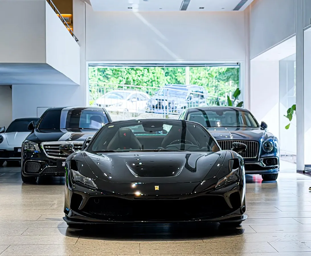 2020 Ferrari F8 3.9T 720HP V8 7DCT,autocango,china used car exporter,china ev exporter,chinese used car exporter,chinese used ev exporter