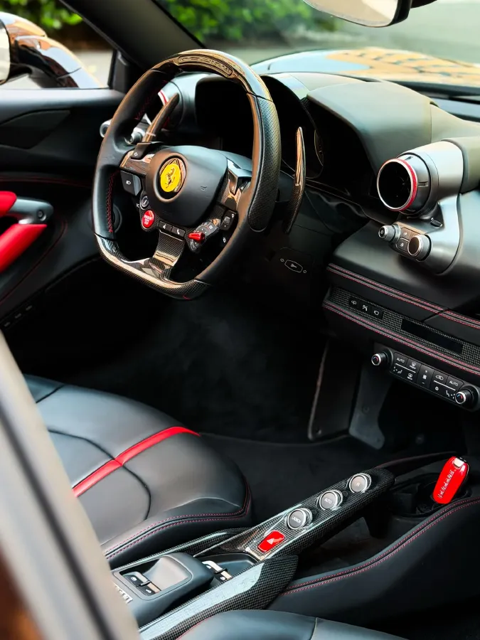2020 Ferrari F8 3.9T 720HP V8 7DCT,autocango,china used car exporter,china ev exporter,chinese used car exporter,chinese used ev exporter