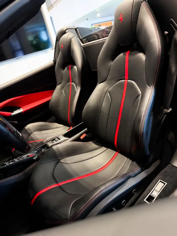 2020 Ferrari F8 3.9T 720HP V8 7DCT,autocango,china used car exporter,china ev exporter,chinese used car exporter,chinese used ev exporter