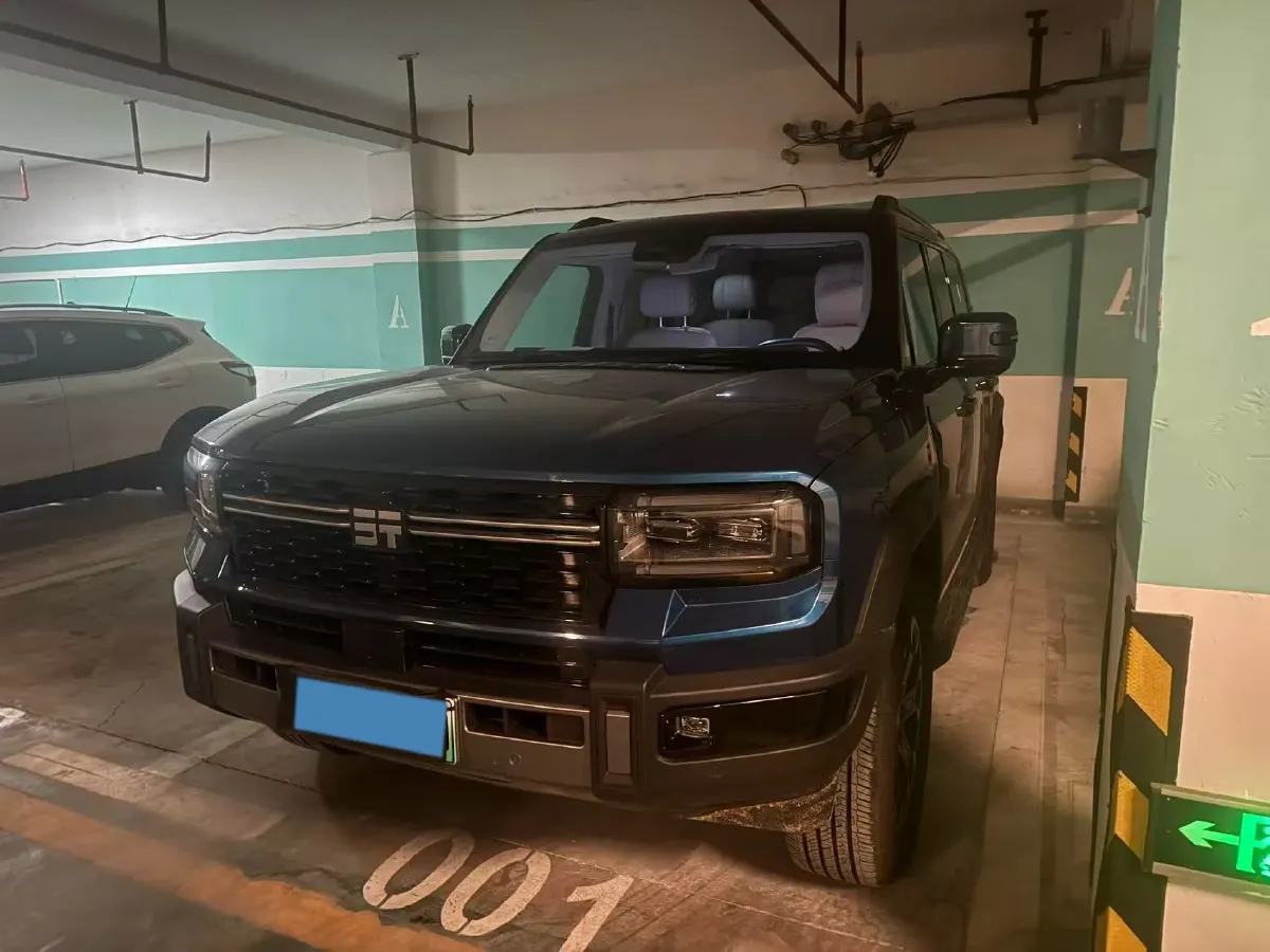 2025 Jetour Zongheng G700 2.0T 211HP L4 2DHT PHEV,autocango,china used car exporter,china ev exporter,chinese used car exporter,chinese used ev exporter