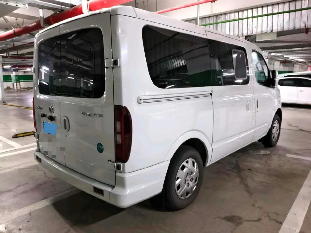 2025 MAXUS XinTu V80 2.0T 147HP L4 6MT,autocango,china used car exporter,china ev exporter,chinese used car exporter,chinese used ev exporter
