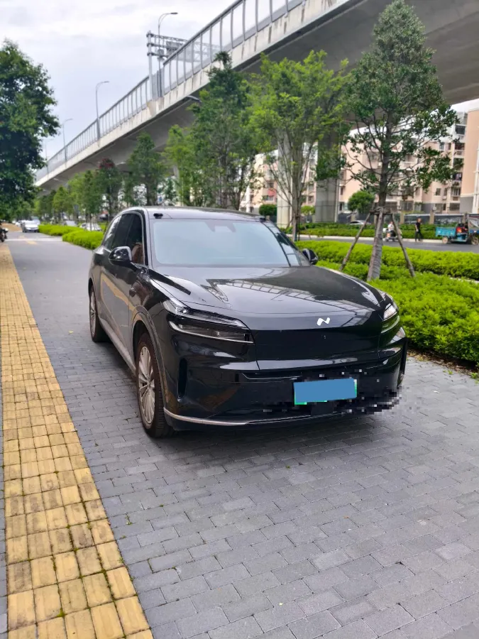 2025 ONVO L90 BEV,autocango,china used car exporter,china ev exporter,chinese used car exporter,chinese used ev exporter