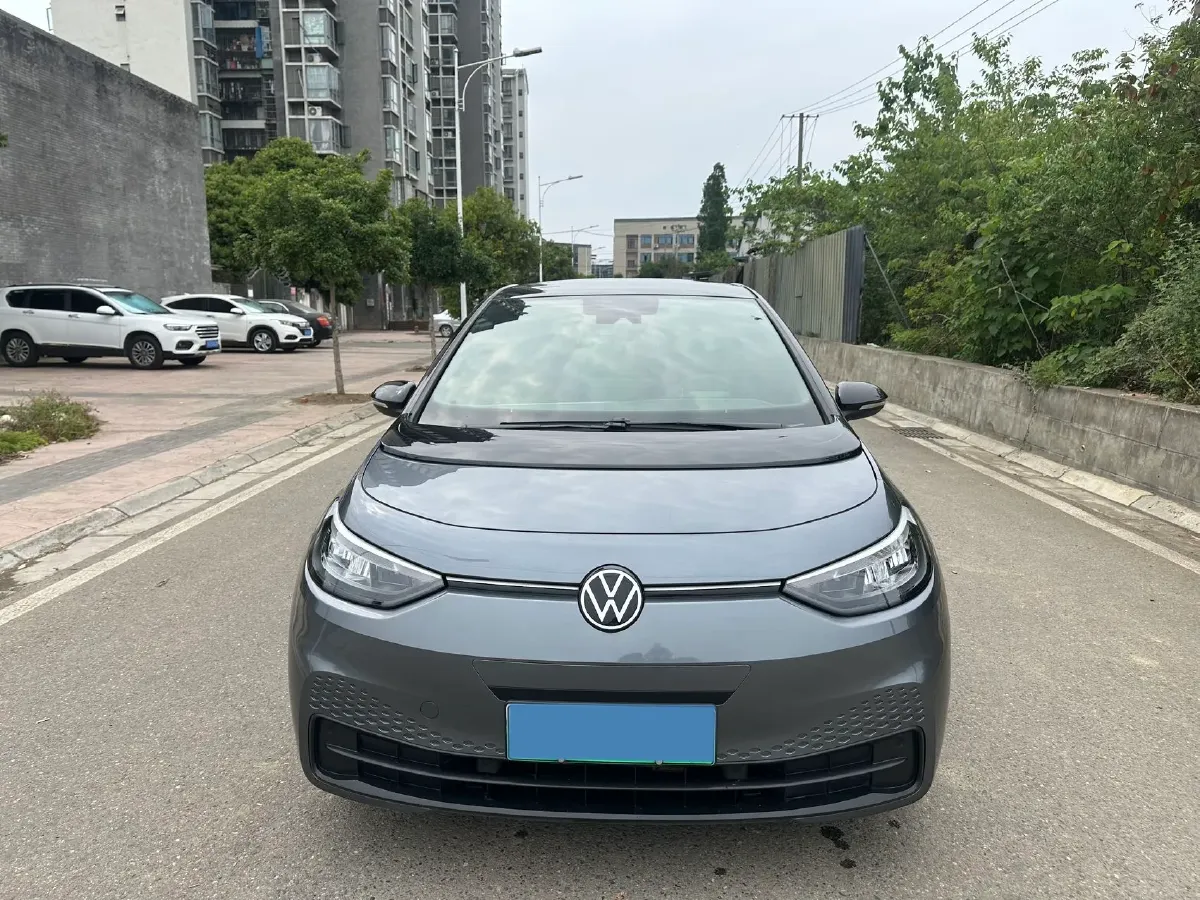 2022 Volkswagen ID.3 BEV 57.3KWH,autocango,china used car exporter,china ev exporter,chinese used car exporter,chinese used ev exporter