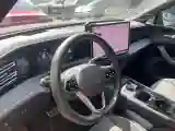 2025 Volkswagen Tiguan L 2.0T 220HP L4 7DCT