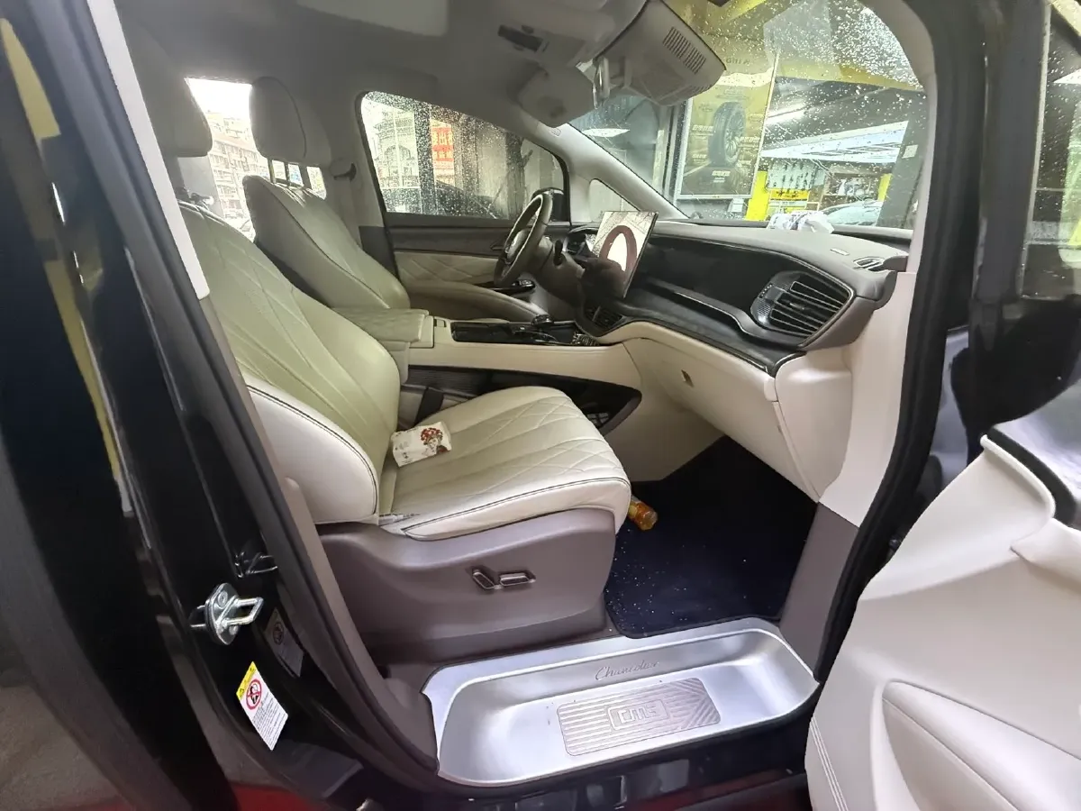2022 HongQi HS7 3.0T 337HP V6 8AT,autocango,china used car exporter,china ev exporter,chinese used car exporter,chinese used ev exporter