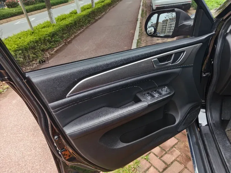 2021 Haval M6 1.5T 150HP L4 7DCT,autocango,china used car exporter,china ev exporter,chinese used car exporter,chinese used ev exporter