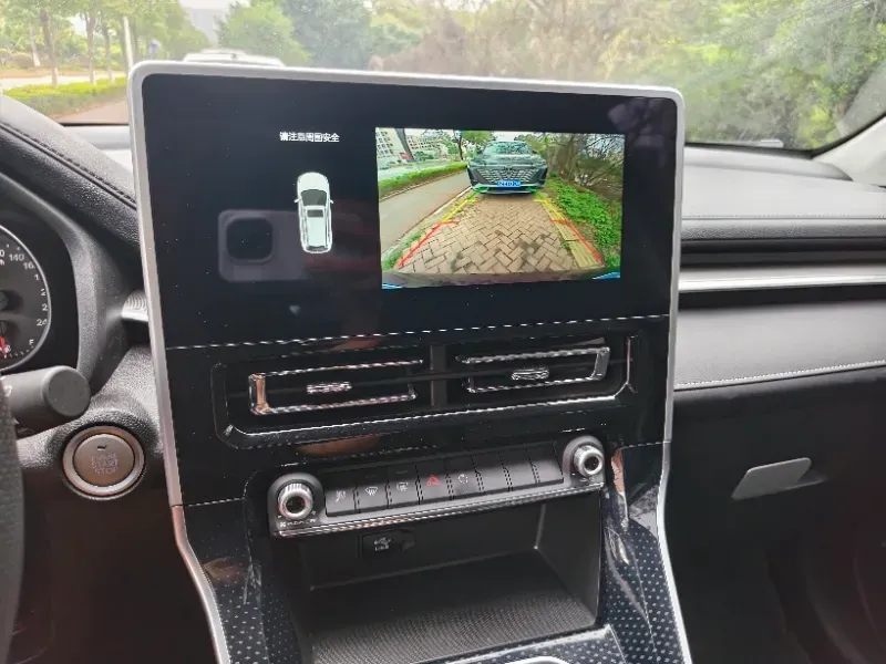 2021 Haval M6 1.5T 150HP L4 7DCT,autocango,china used car exporter,china ev exporter,chinese used car exporter,chinese used ev exporter