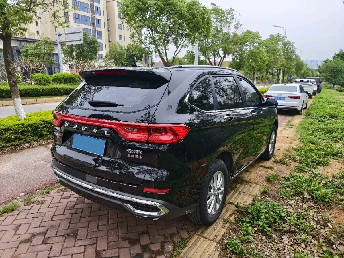 2021 Haval M6 1.5T 150HP L4 7DCT,autocango,china used car exporter,china ev exporter,chinese used car exporter,chinese used ev exporter