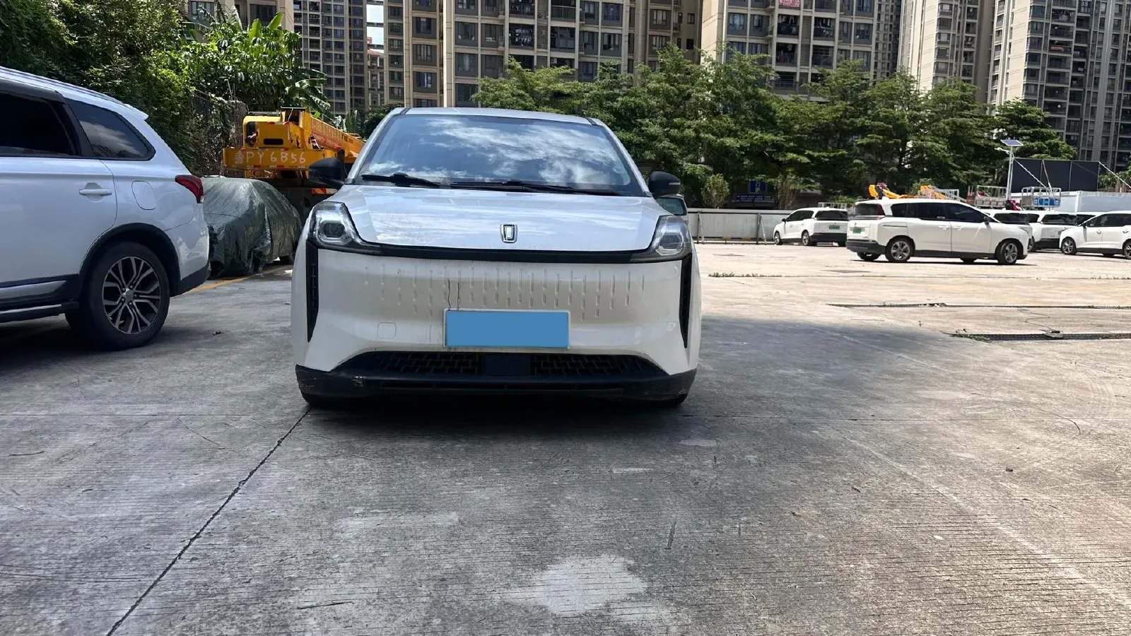 2022 JMC YuHu 7 2.0T 141HP L4 8AT,autocango,china used car exporter,china ev exporter,chinese used car exporter,chinese used ev exporter