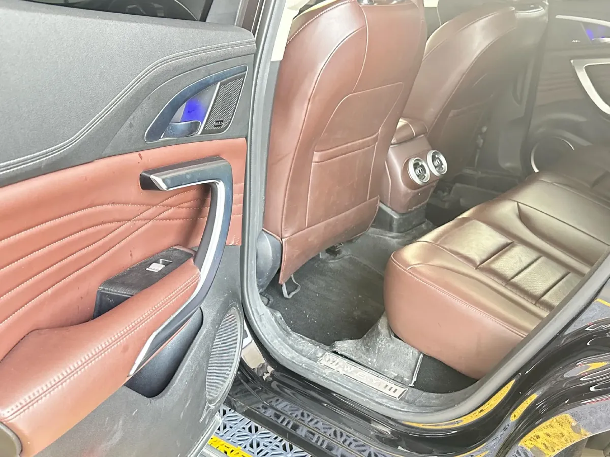 2020 WEY VV7 2.0T 227HP L4 7DCT,autocango,china used car exporter,china ev exporter,chinese used car exporter,chinese used ev exporter