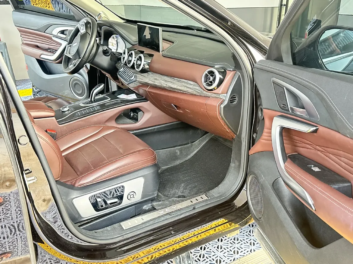 2020 WEY VV7 2.0T 227HP L4 7DCT,autocango,china used car exporter,china ev exporter,chinese used car exporter,chinese used ev exporter