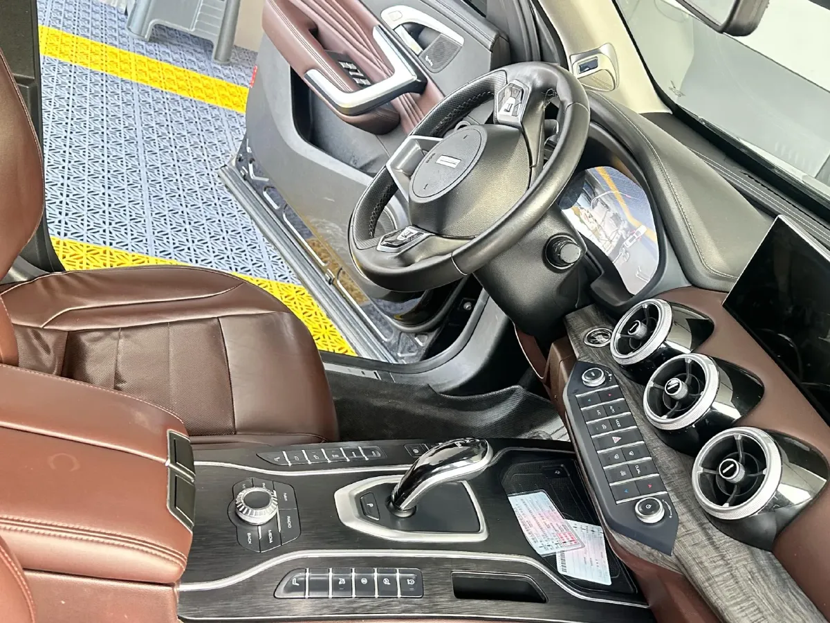 2020 WEY VV7 2.0T 227HP L4 7DCT,autocango,china used car exporter,china ev exporter,chinese used car exporter,chinese used ev exporter