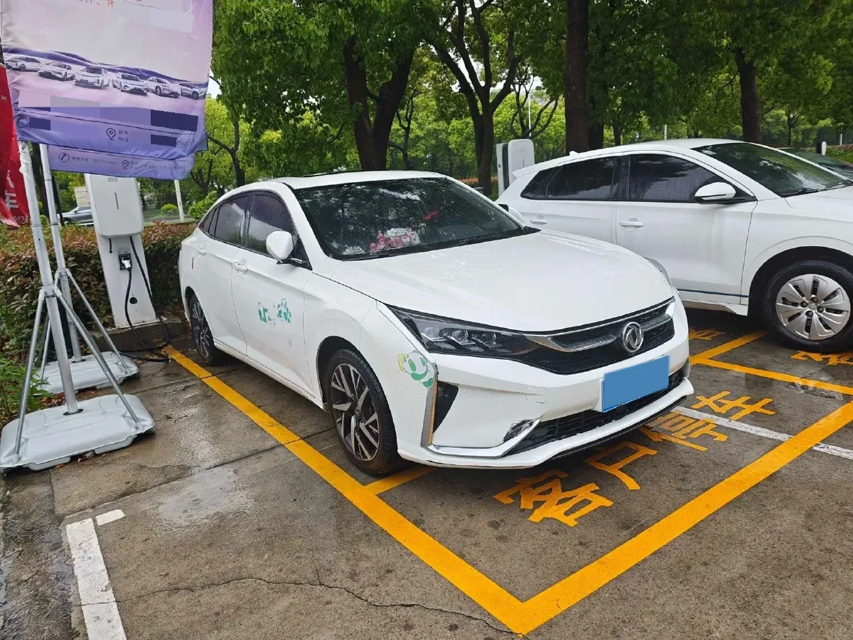 2020 DongFeng Aeolus YiXuan 1.5T 150HP L4 6DCT,autocango,china used car exporter,china ev exporter,chinese used car exporter,chinese used ev exporter