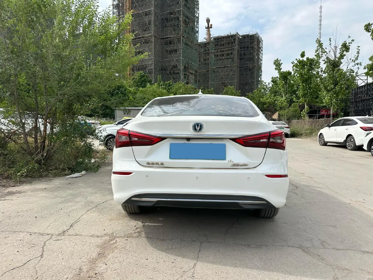 2022 ChangAn Eado BEV 53.64KWH,autocango,china used car exporter,china ev exporter,chinese used car exporter,chinese used ev exporter