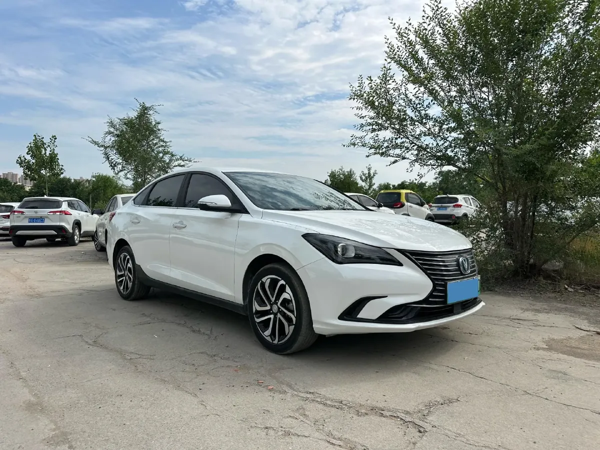 2022 ChangAn Eado BEV 53.64KWH,autocango,china used car exporter,china ev exporter,chinese used car exporter,chinese used ev exporter