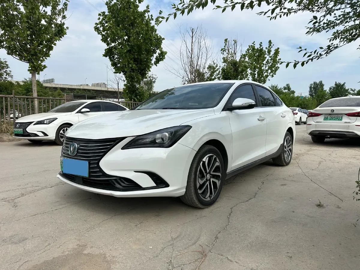 2022 ChangAn Eado BEV 53.64KWH,autocango,china used car exporter,china ev exporter,chinese used car exporter,chinese used ev exporter