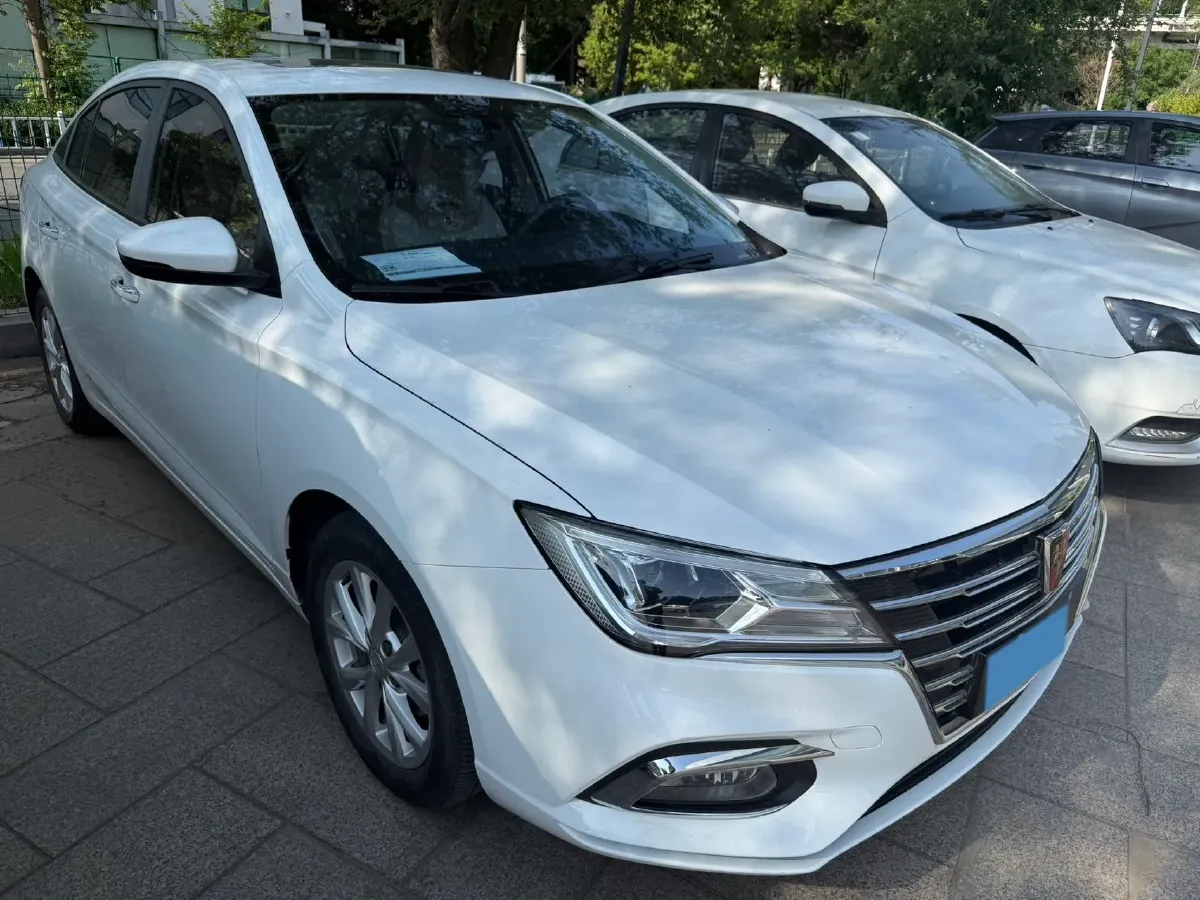 2020 Roewe i5 1.5L 120HP L4 CVT,autocango,china used car exporter,china ev exporter,chinese used car exporter,chinese used ev exporter