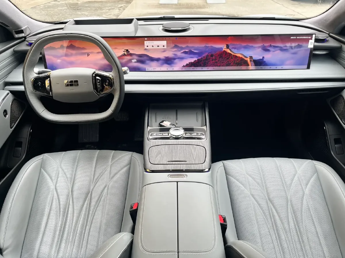 2025 Geely Galaxy E8 BEV 76KWH,autocango,china used car exporter,china ev exporter,chinese used car exporter,chinese used ev exporter