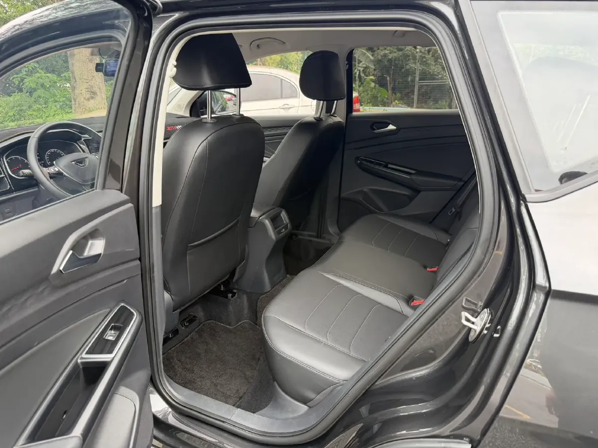 2021 Jetta VS5 1.4T 150HP L4 6AT,autocango,china used car exporter,china ev exporter,chinese used car exporter,chinese used ev exporter