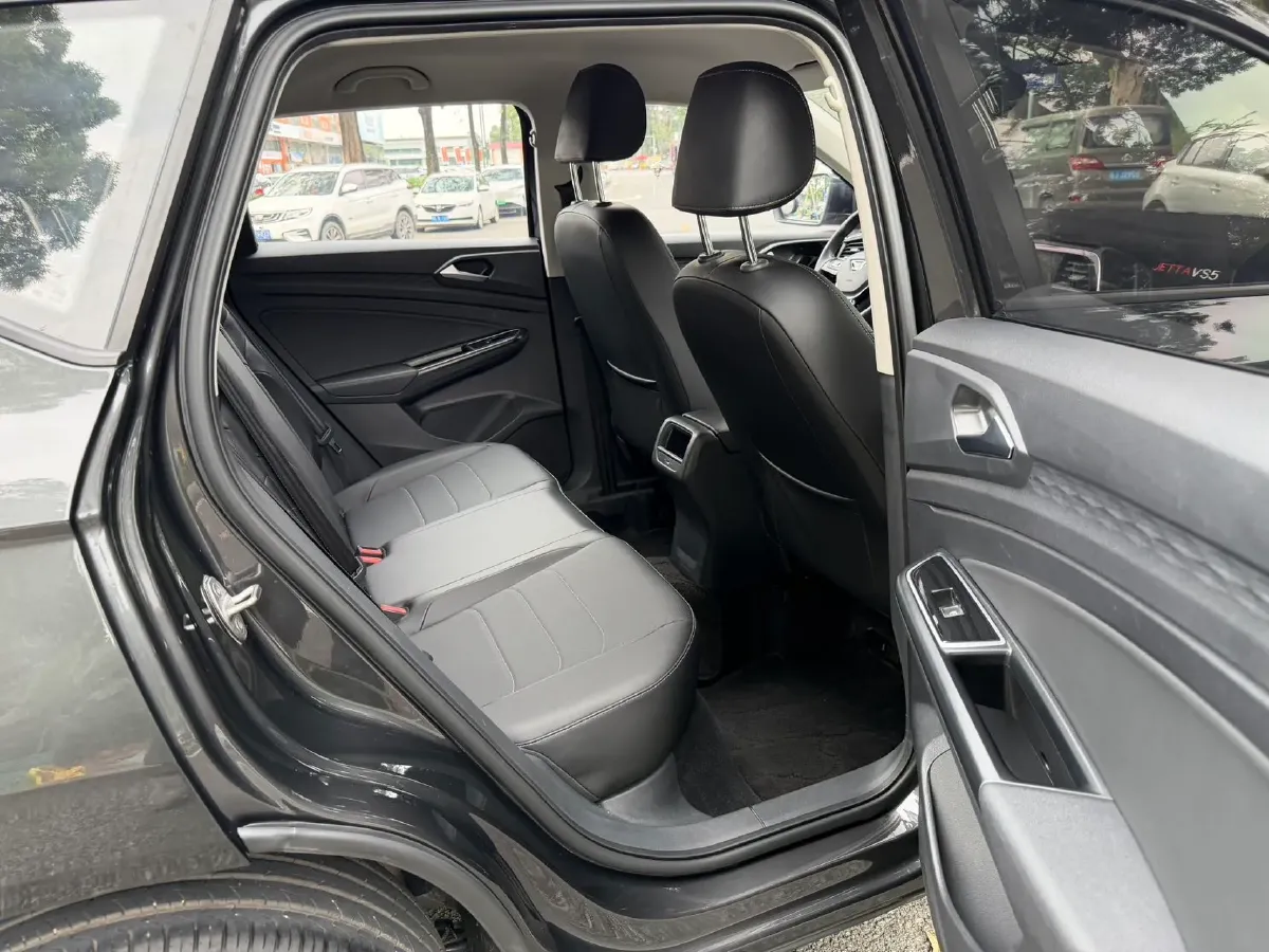 2021 Jetta VS5 1.4T 150HP L4 6AT,autocango,china used car exporter,china ev exporter,chinese used car exporter,chinese used ev exporter