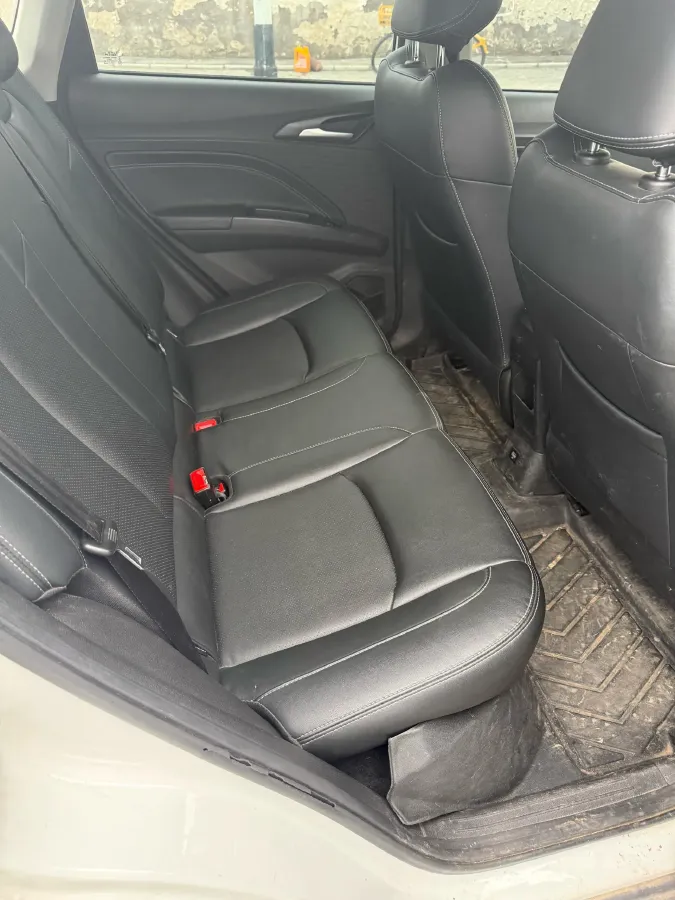 2022 ChangAn Oshan X7 Plus 1.5T 188HP L4 7DCT,autocango,china used car exporter,china ev exporter,chinese used car exporter,chinese used ev exporter