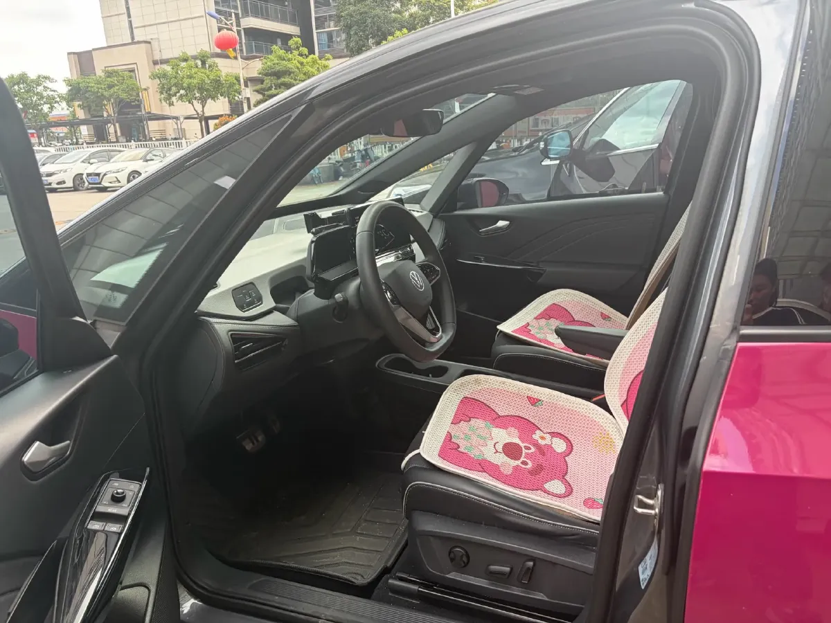 2024 Volkswagen ID.3 BEV 52.8KWH,autocango,china used car exporter,china ev exporter,chinese used car exporter,chinese used ev exporter