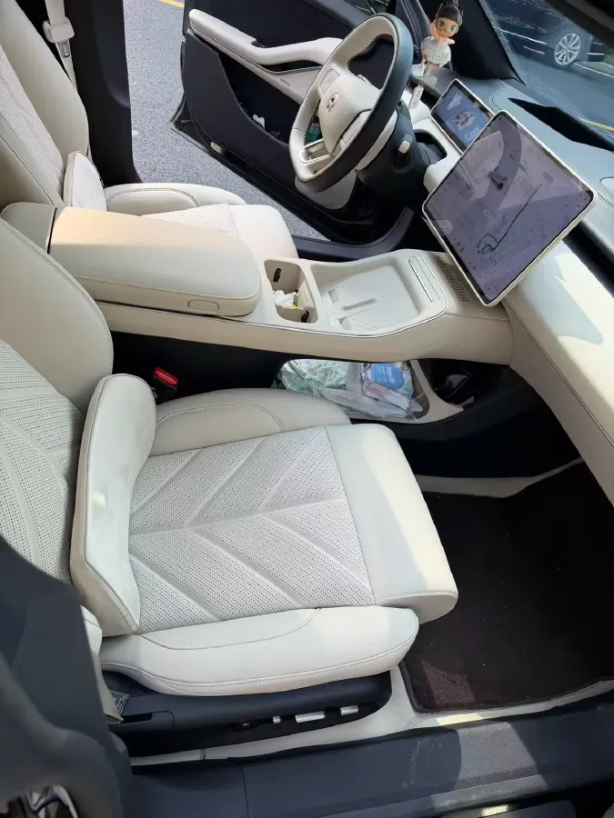 2025 NIO ET5 BEV,autocango,china used car exporter,china ev exporter,chinese used car exporter,chinese used ev exporter