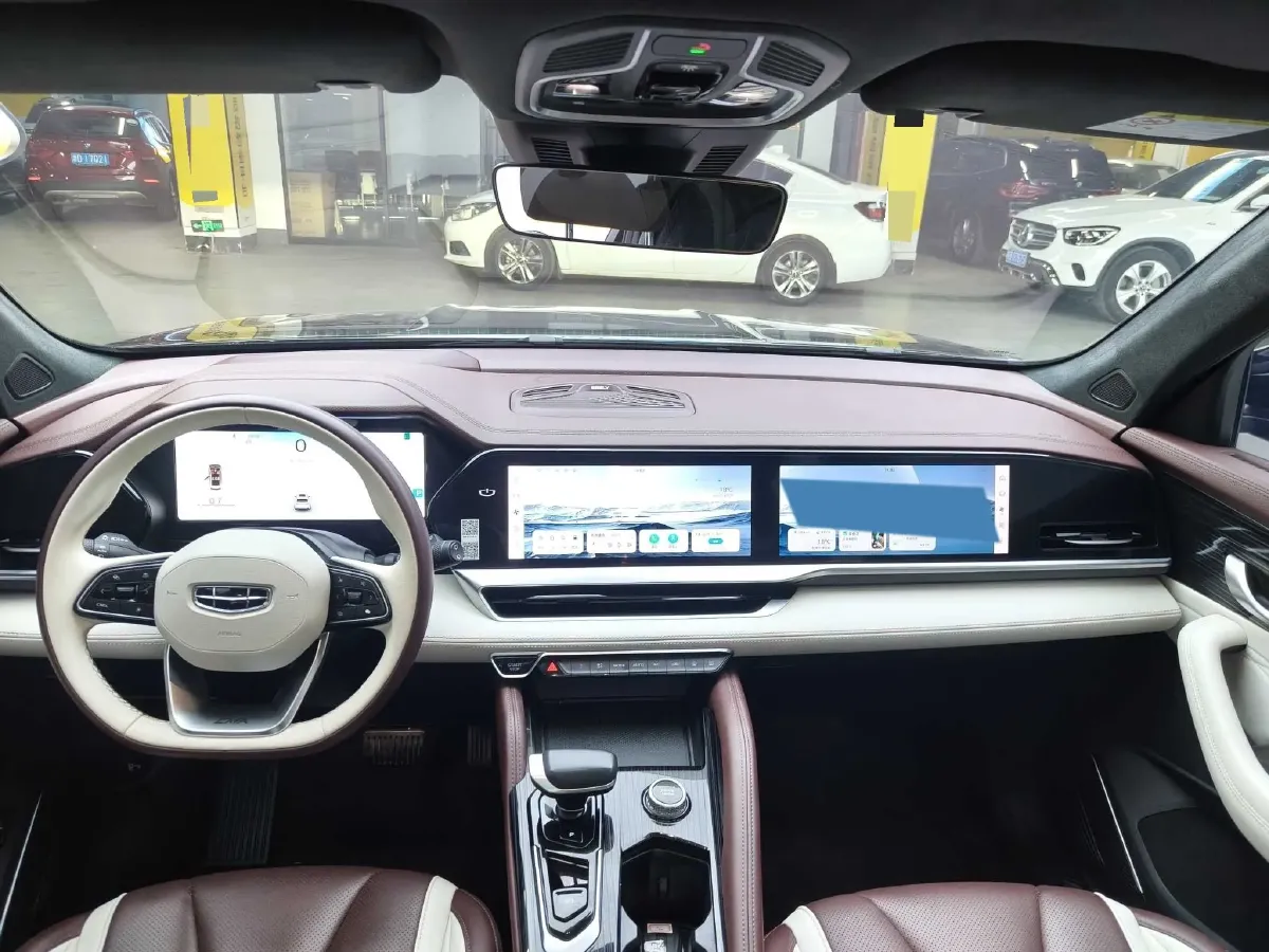 2021 Geely Monjaro 2.0T 218HP L4 7DCT,autocango,china used car exporter,china ev exporter,chinese used car exporter,chinese used ev exporter