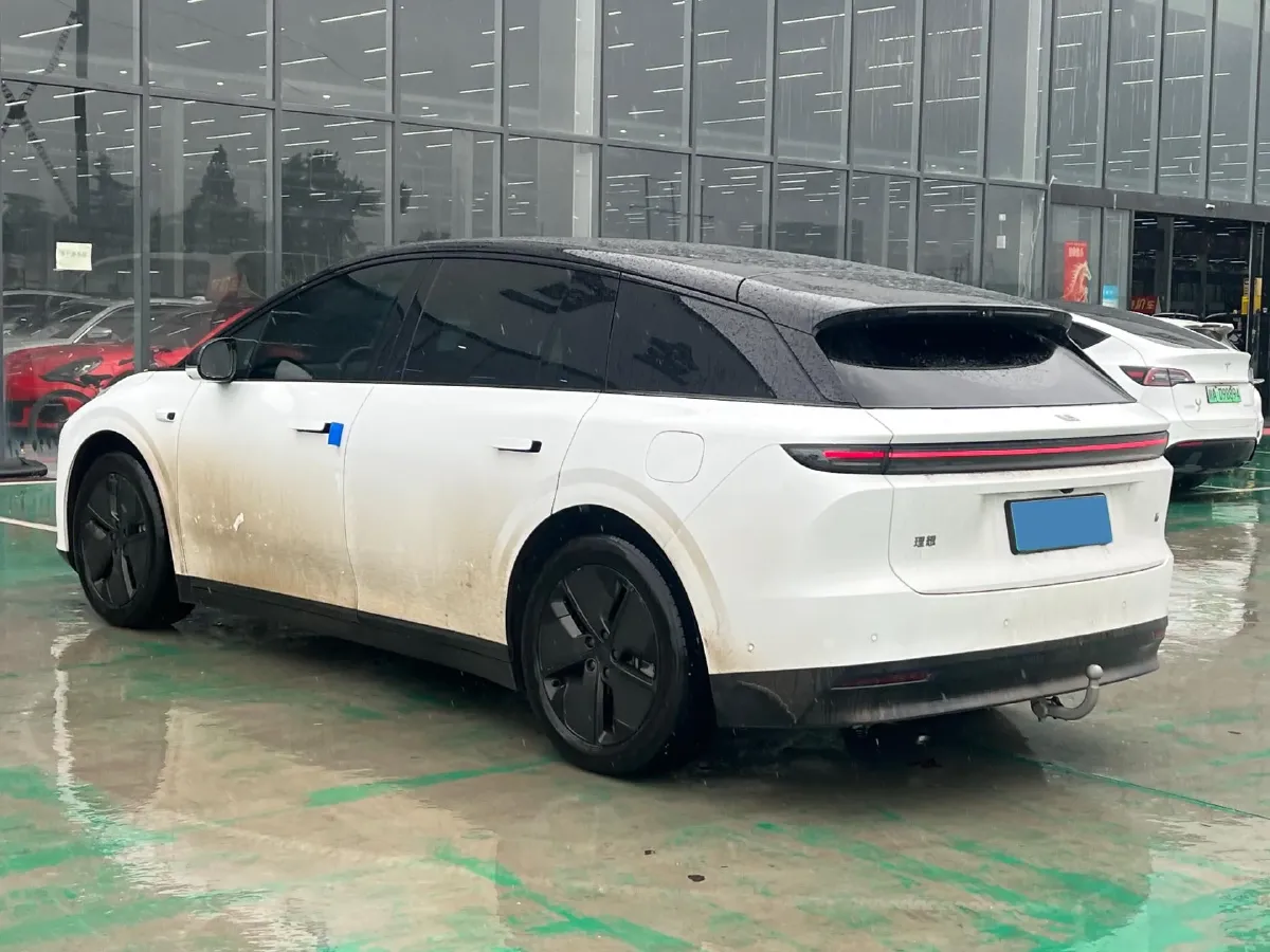 2025 Li i6 BEV,autocango,china used car exporter,china ev exporter,chinese used car exporter,chinese used ev exporter