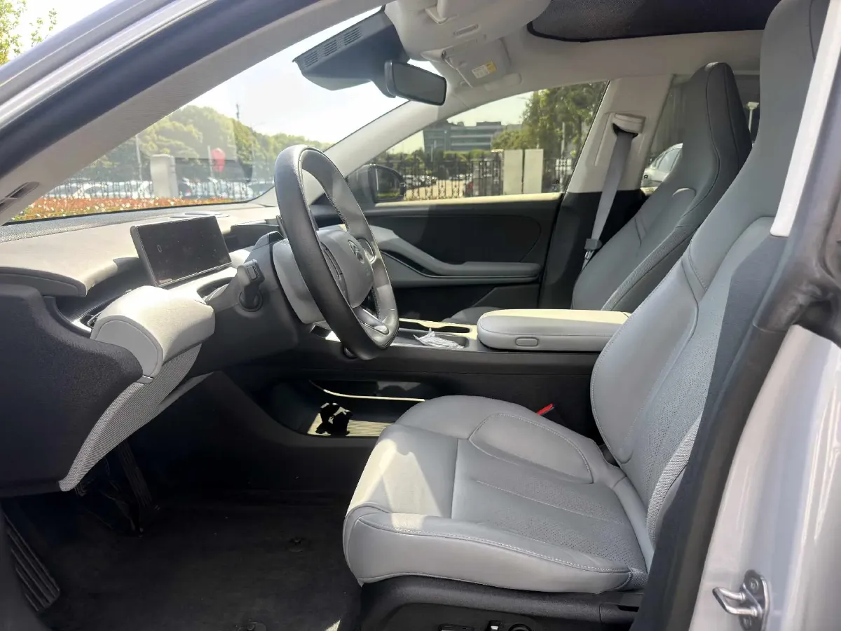 2022 JunTian HeiWuShi Youth 2.0T 203HP L4 6AT,autocango,china used car exporter,china ev exporter,chinese used car exporter,chinese used ev exporter