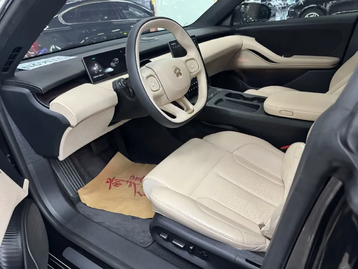 2022 JunTian HeiWuShi Youth 2.0T 203HP L4 6AT,autocango,china used car exporter,china ev exporter,chinese used car exporter,chinese used ev exporter