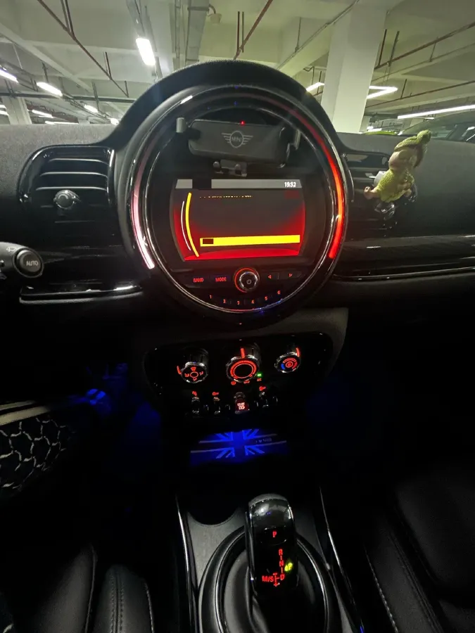 2021 MINI CLUBMAN 1.5T 102HP L3 7DCT,autocango,china used car exporter,china ev exporter,chinese used car exporter,chinese used ev exporter