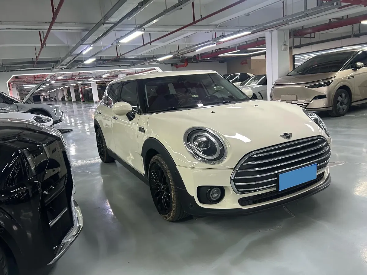 2021 MINI CLUBMAN 1.5T 102HP L3 7DCT,autocango,china used car exporter,china ev exporter,chinese used car exporter,chinese used ev exporter
