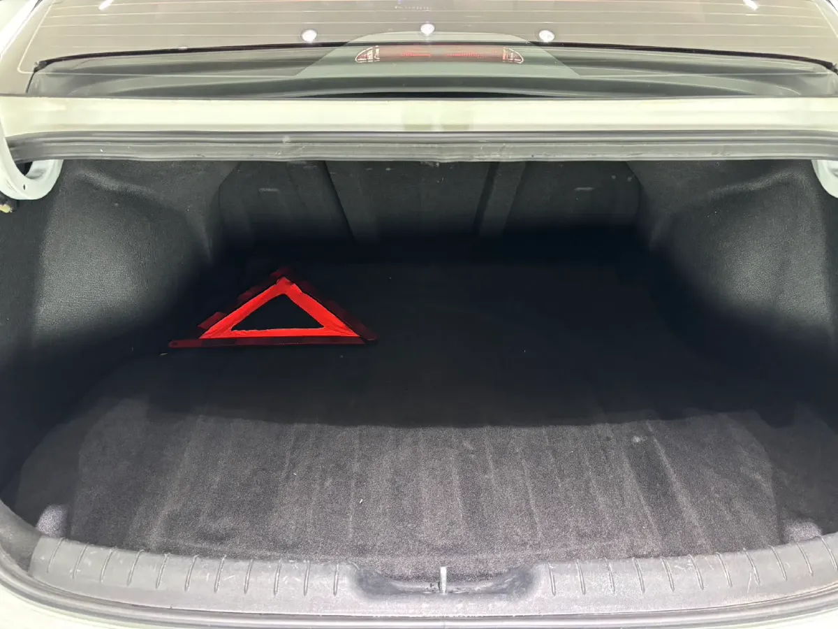 2022 Hyundai Elantra 1.5L 115HP L4 CVT,autocango,china used car exporter,china ev exporter,chinese used car exporter,chinese used ev exporter
