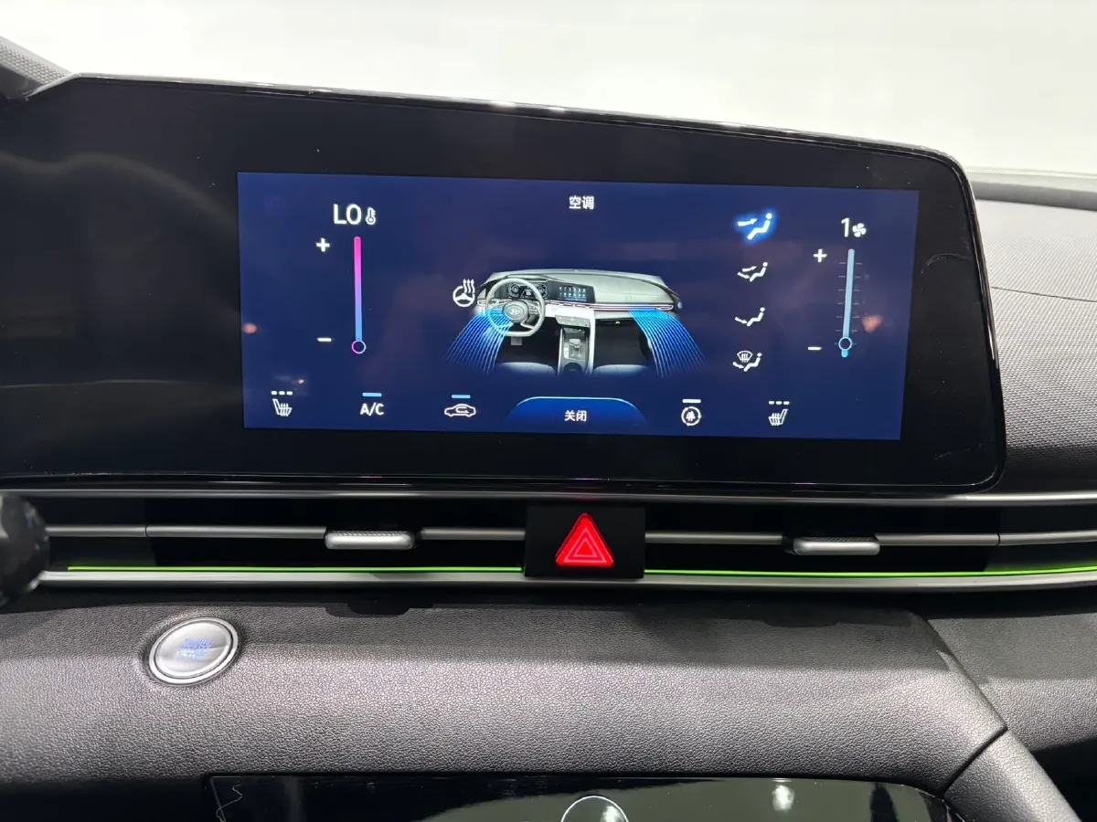 2022 Hyundai Elantra 1.5L 115HP L4 CVT,autocango,china used car exporter,china ev exporter,chinese used car exporter,chinese used ev exporter