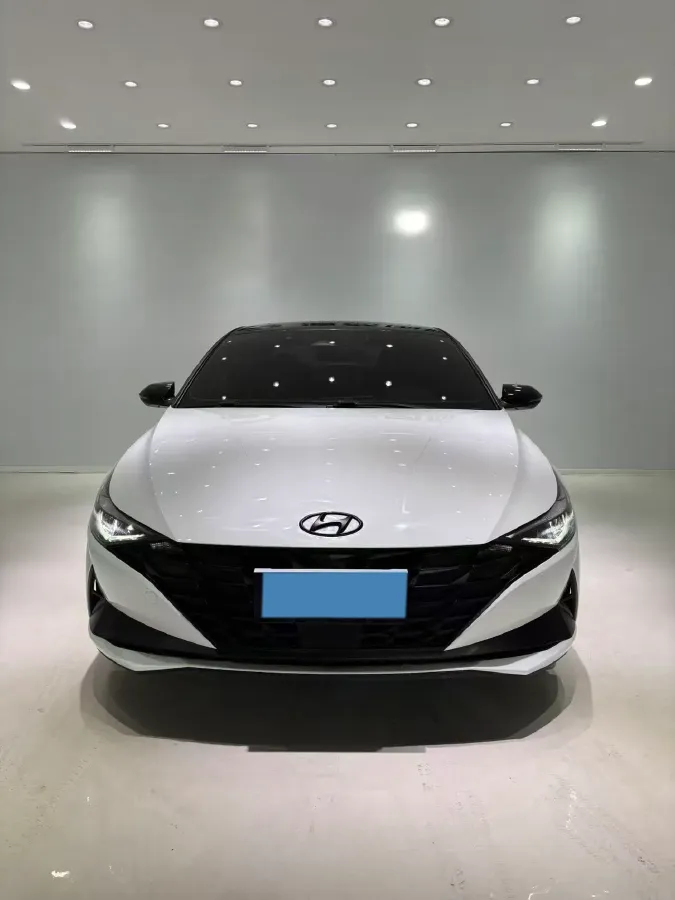 2022 Hyundai Elantra 1.5L 115HP L4 CVT,autocango,china used car exporter,china ev exporter,chinese used car exporter,chinese used ev exporter