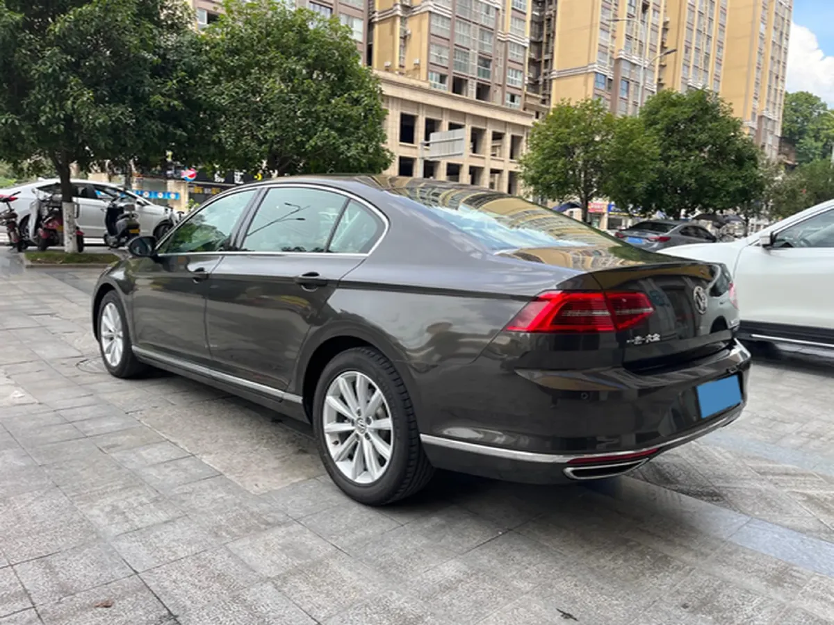 2019 Chevrolet Malibu XL 2.0T 241HP L4 9AT,autocango,china used car exporter,china ev exporter,chinese used car exporter,chinese used ev exporter