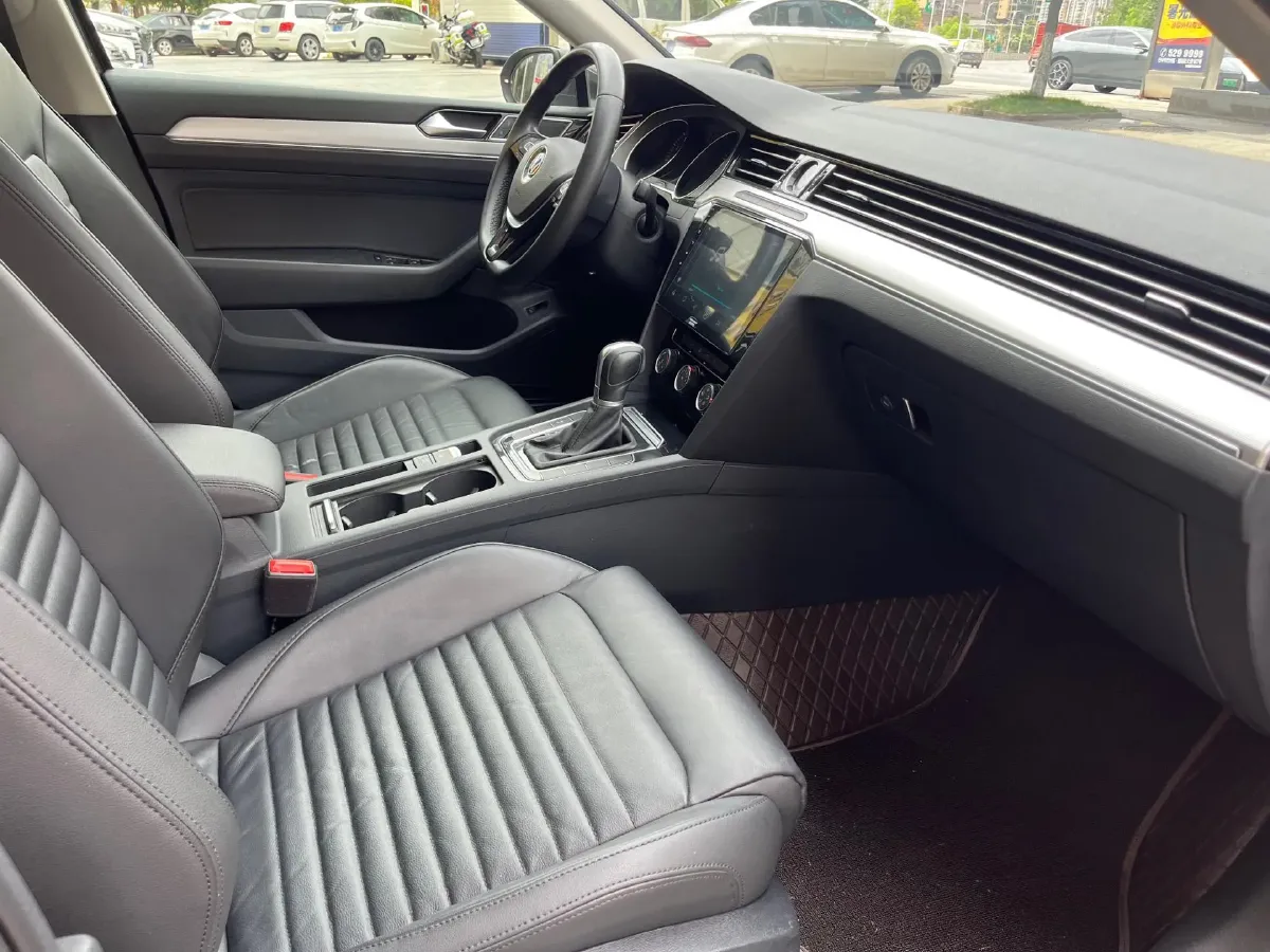 2019 Chevrolet Malibu XL 2.0T 241HP L4 9AT,autocango,china used car exporter,china ev exporter,chinese used car exporter,chinese used ev exporter