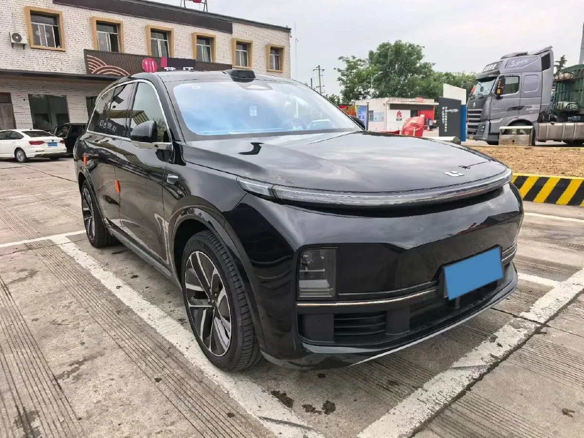 2024 Ford Bronco 2.3T 275HP L4 10AT,autocango,china used car exporter,china ev exporter,chinese used car exporter,chinese used ev exporter