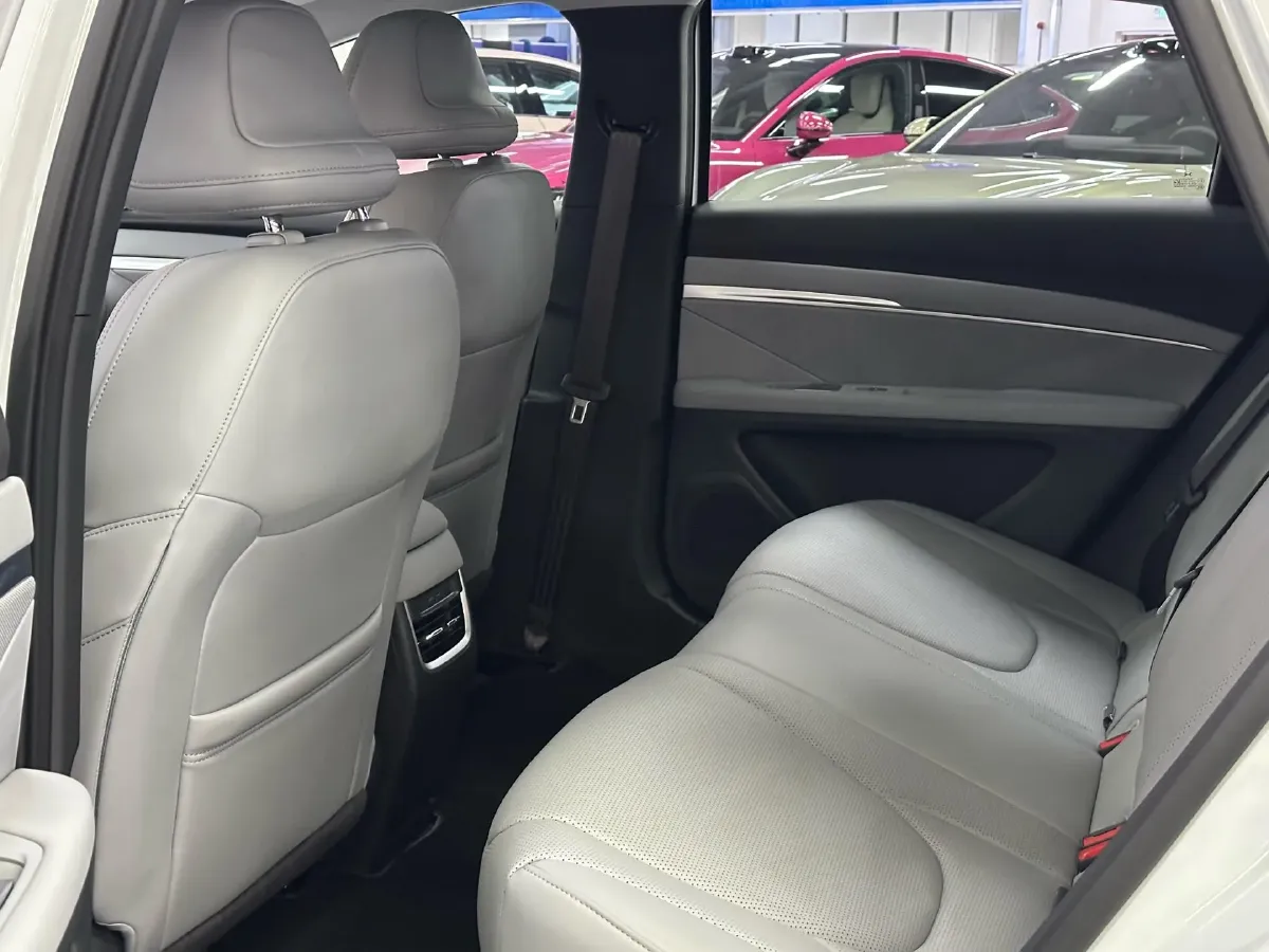 2025 Xpeng MONA M03 BEV,autocango,china used car exporter,china ev exporter,chinese used car exporter,chinese used ev exporter