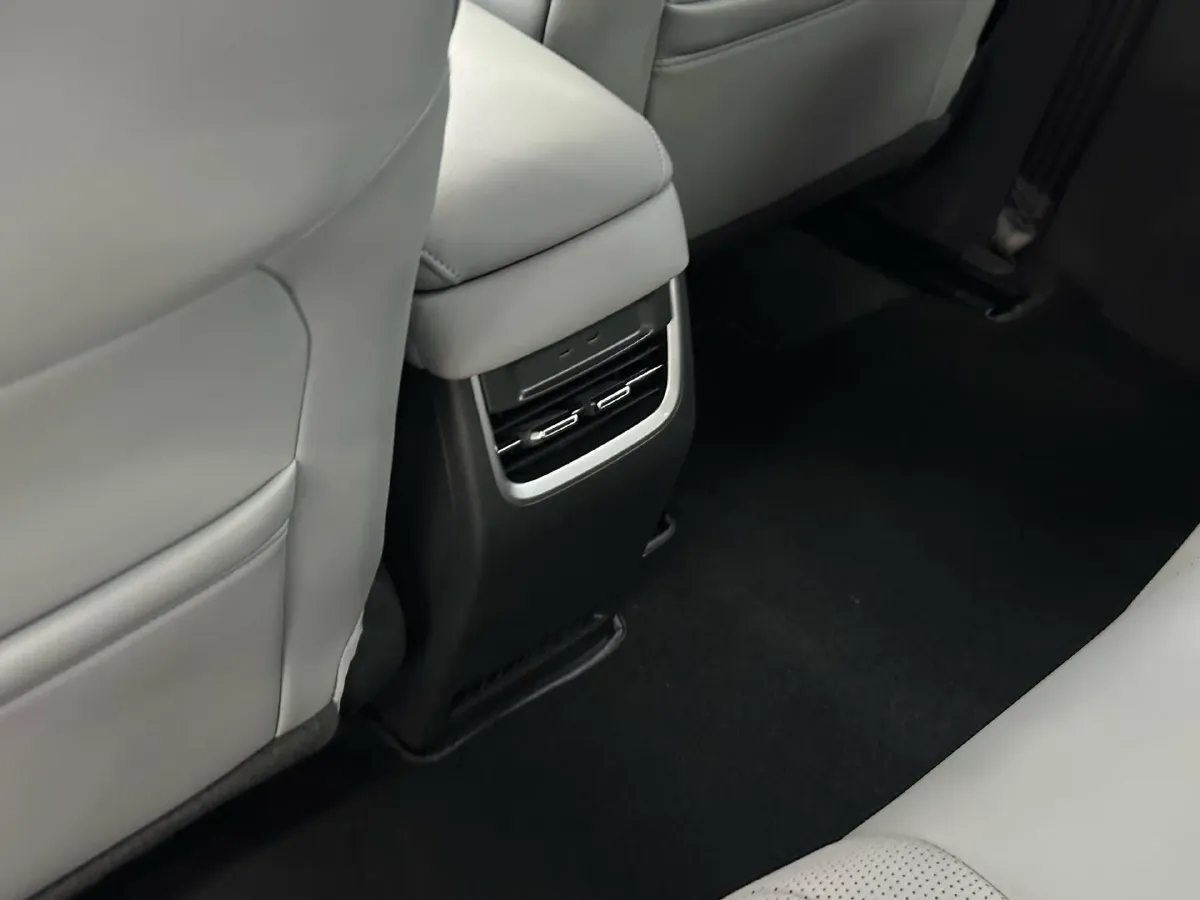 2025 Xpeng MONA M03 BEV,autocango,china used car exporter,china ev exporter,chinese used car exporter,chinese used ev exporter