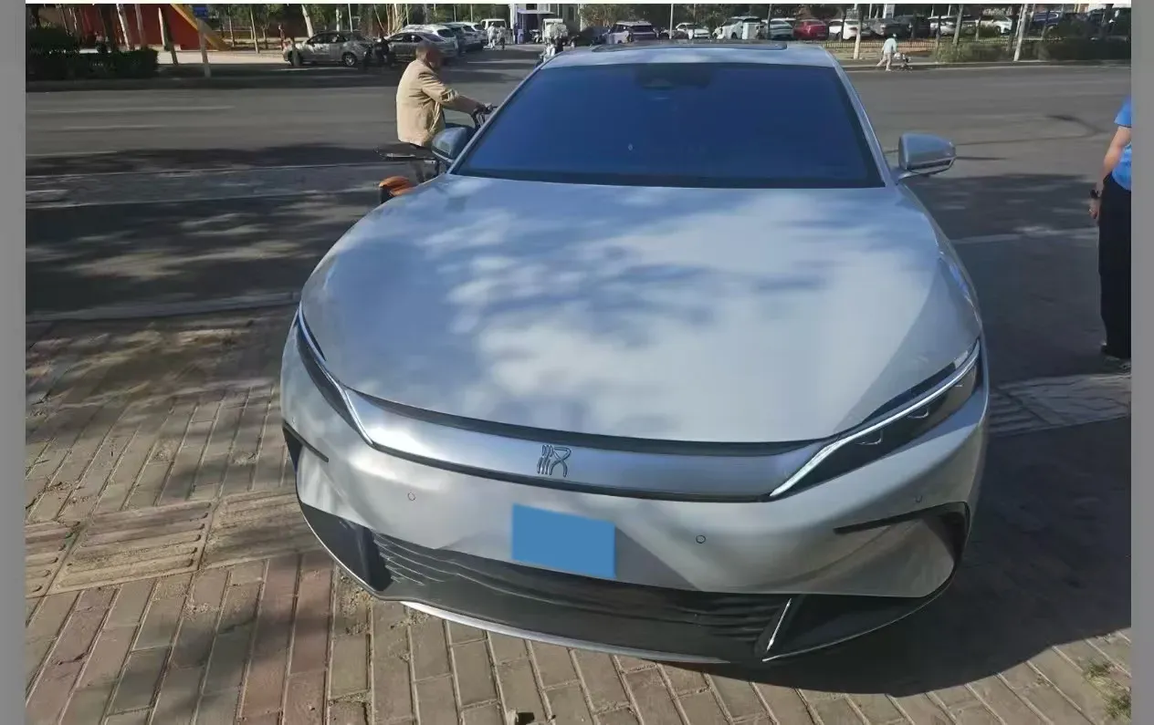 2024 BYD Han BEV 60.48KWH,autocango,china used car exporter,china ev exporter,chinese used car exporter,chinese used ev exporter