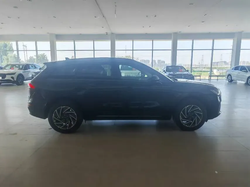 2025 Lincoln Corsair 2.0T 261HP L4 8AT,autocango,china used car exporter,china ev exporter,chinese used car exporter,chinese used ev exporter