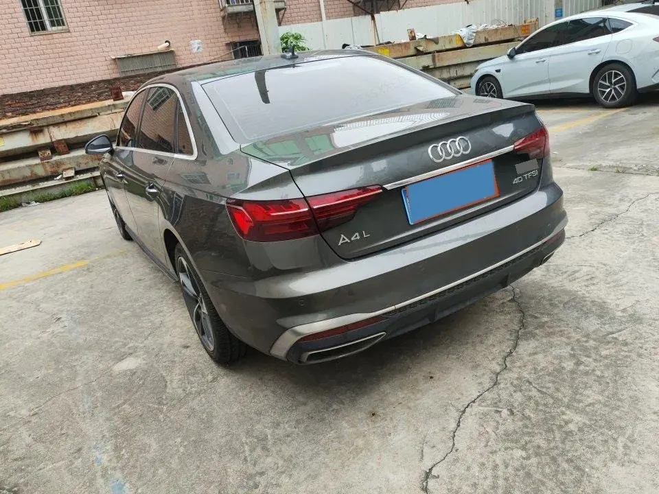 2020 Audi A4L 2.0T 190HP L4 7DCT,autocango,china used car exporter,china ev exporter,chinese used car exporter,chinese used ev exporter
