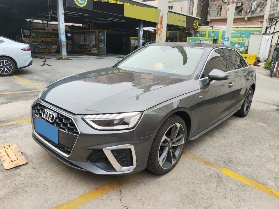 2020 Audi A4L 2.0T 190HP L4 7DCT,autocango,china used car exporter,china ev exporter,chinese used car exporter,chinese used ev exporter