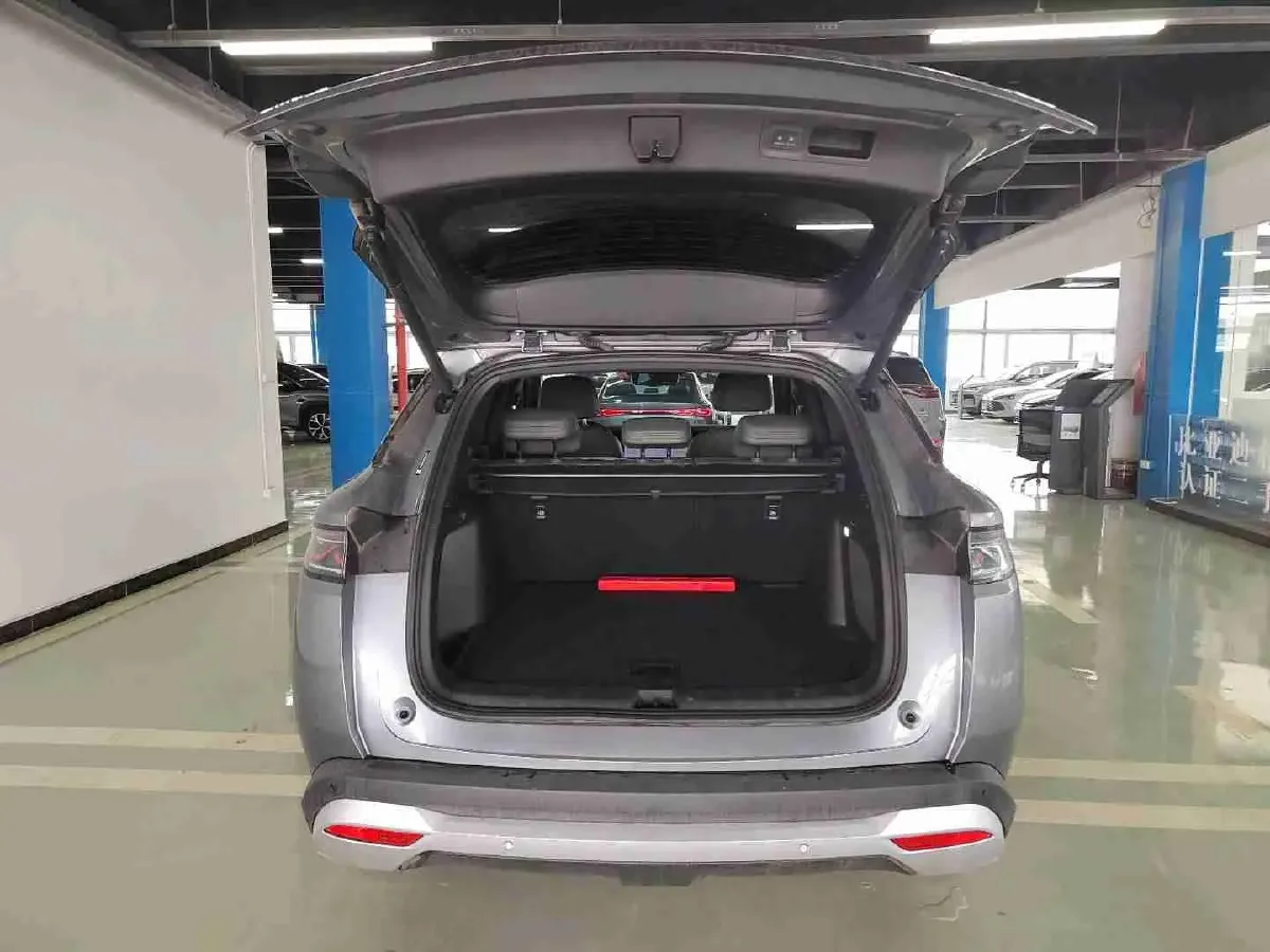 2025 BYD SongL DM-i 1.5L 101HP L4 E-CVT PHEV 26.6KWH,autocango,china used car exporter,china ev exporter,chinese used car exporter,chinese used ev exporter